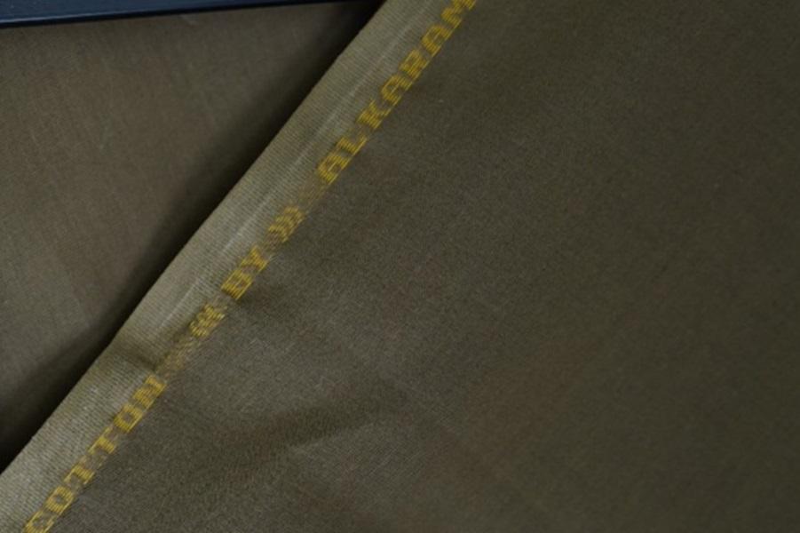 Men’s Unstitched Hard Cotton Plain Suit